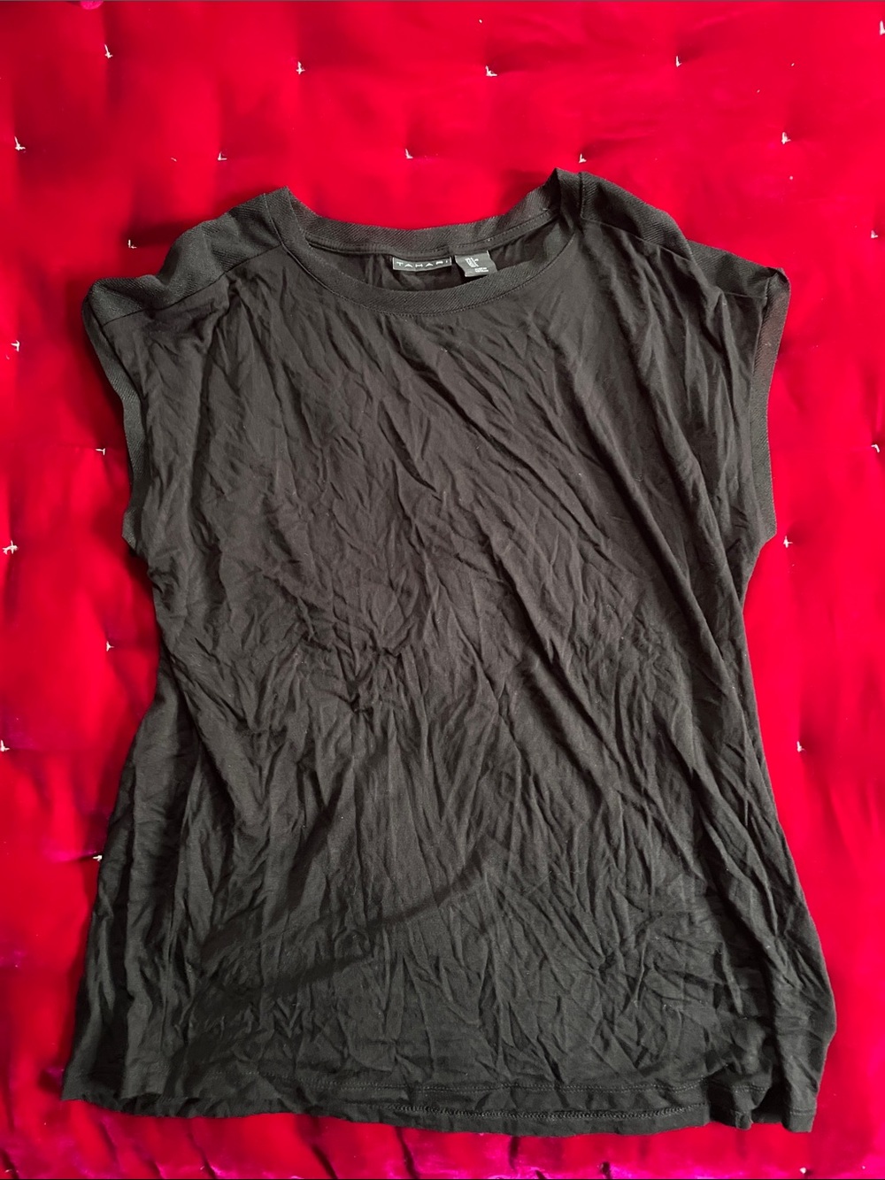 Tahari Black Short Sleeve Crewneck Tee